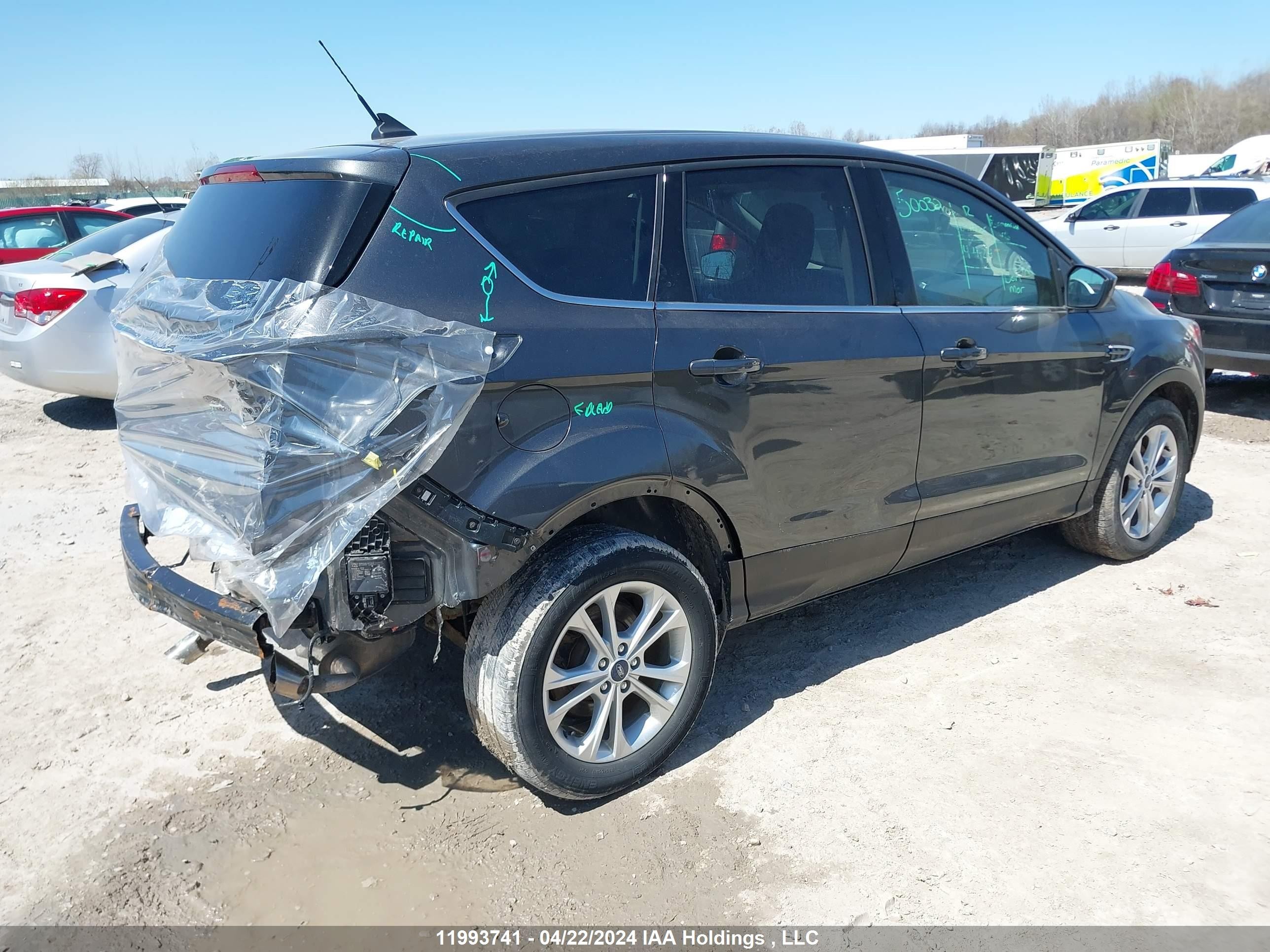 Photo 3 VIN: 1FMCU0GD9KUC58437 - FORD ESCAPE 