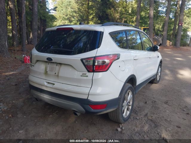 Photo 3 VIN: 1FMCU0GDXHUA37096 - FORD ESCAPE 