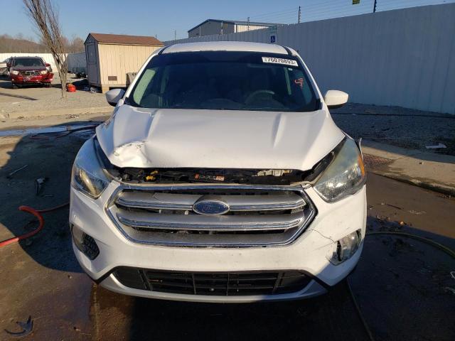 Photo 4 VIN: 1FMCU0GDXHUA83320 - FORD ESCAPE 