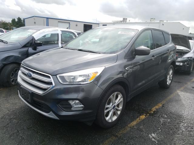 Photo 1 VIN: 1FMCU0GDXHUB08930 - FORD ESCAPE SE 