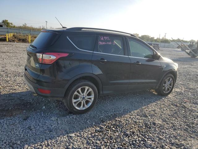 Photo 2 VIN: 1FMCU0GDXHUB82901 - FORD ESCAPE 