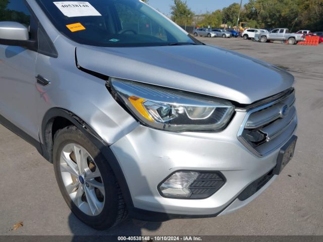 Photo 5 VIN: 1FMCU0GDXHUB99519 - FORD ESCAPE 