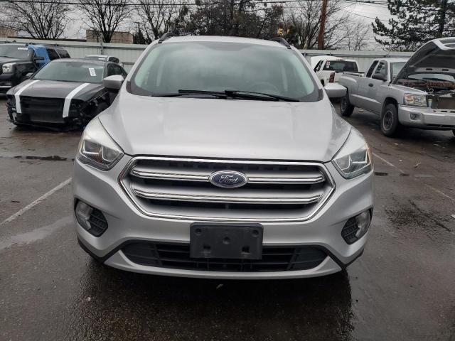 Photo 4 VIN: 1FMCU0GDXHUC37833 - FORD ESCAPE SE 