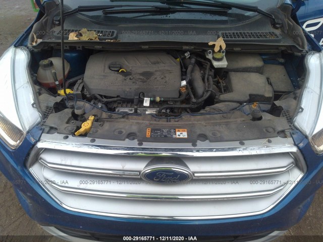 Photo 9 VIN: 1FMCU0GDXHUC55667 - FORD ESCAPE 