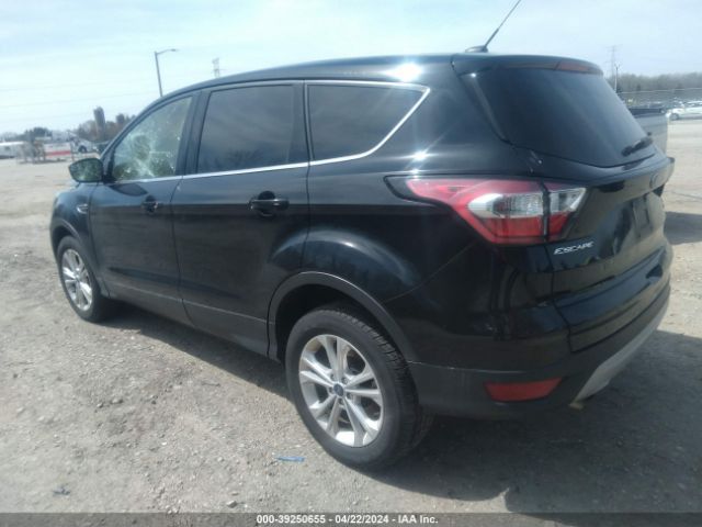 Photo 2 VIN: 1FMCU0GDXHUC63123 - FORD ESCAPE 