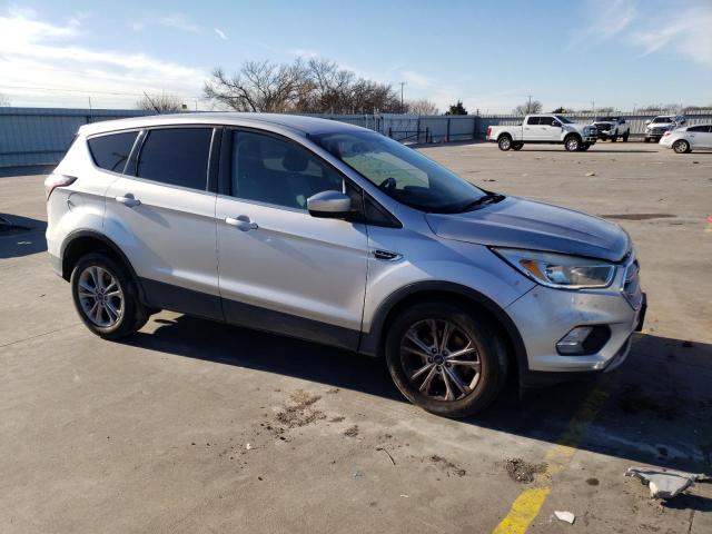 Photo 3 VIN: 1FMCU0GDXHUC63199 - FORD ESCAPE SE 