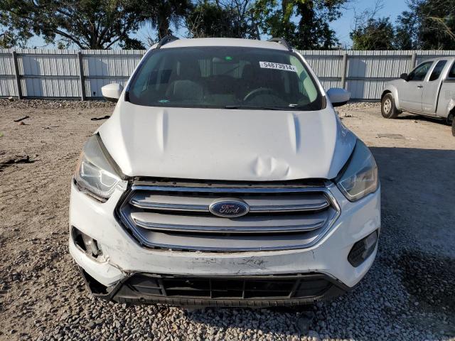 Photo 4 VIN: 1FMCU0GDXHUC88586 - FORD ESCAPE 