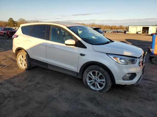 Photo 3 VIN: 1FMCU0GDXHUC97725 - FORD ESCAPE SE 