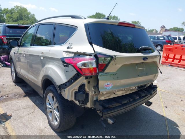 Photo 2 VIN: 1FMCU0GDXHUD25975 - FORD ESCAPE 