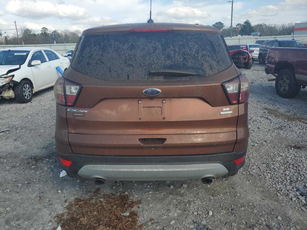 Photo 5 VIN: 1FMCU0GDXHUE63306 - FORD ESCAPE 