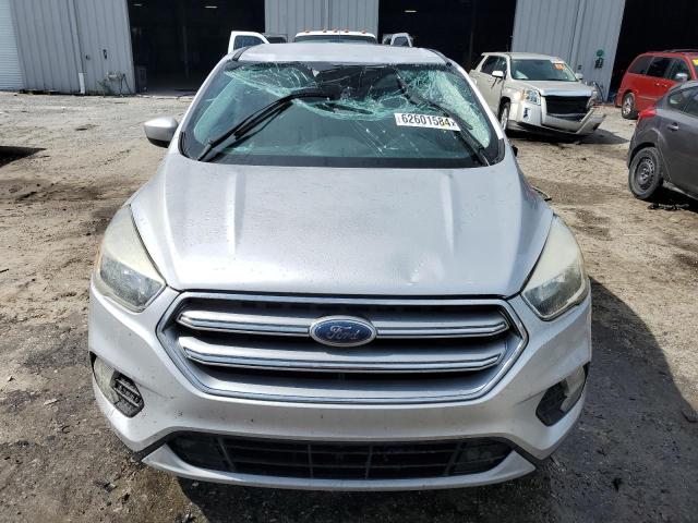 Photo 4 VIN: 1FMCU0GDXHUE84690 - FORD ESCAPE 