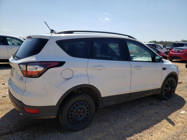 Photo 2 VIN: 1FMCU0GDXJUA75949 - FORD ESCAPE SE 