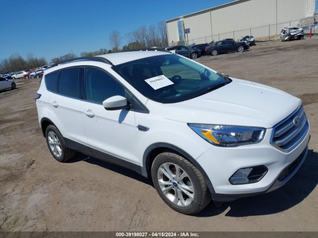 Photo 0 VIN: 1FMCU0GDXJUA82545 - FORD ESCAPE 