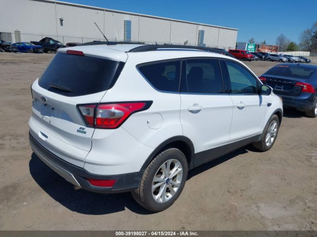 Photo 3 VIN: 1FMCU0GDXJUA82545 - FORD ESCAPE 