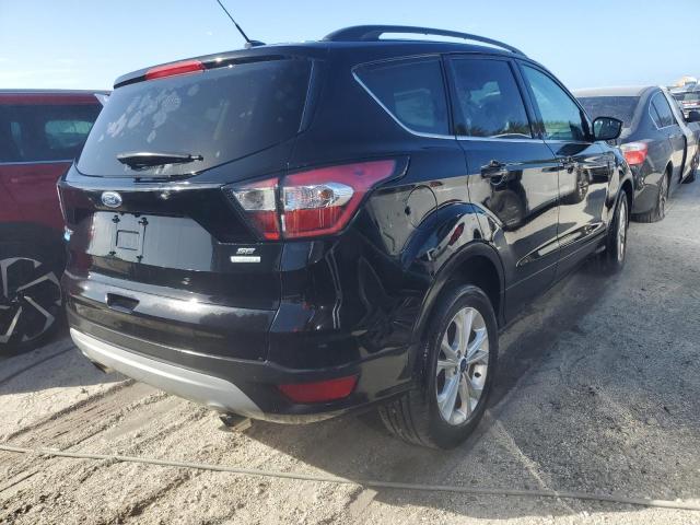 Photo 2 VIN: 1FMCU0GDXJUA87020 - FORD ESCAPE SE 