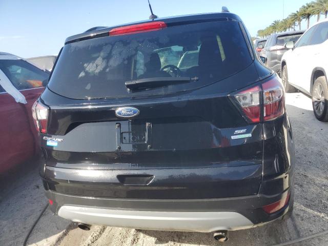 Photo 5 VIN: 1FMCU0GDXJUA87020 - FORD ESCAPE SE 