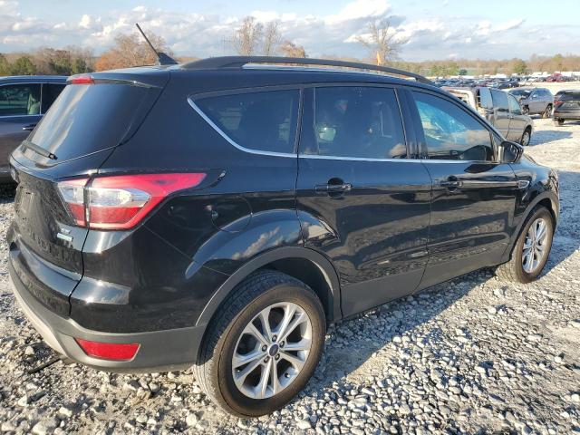 Photo 2 VIN: 1FMCU0GDXJUB11848 - FORD ESCAPE SE 