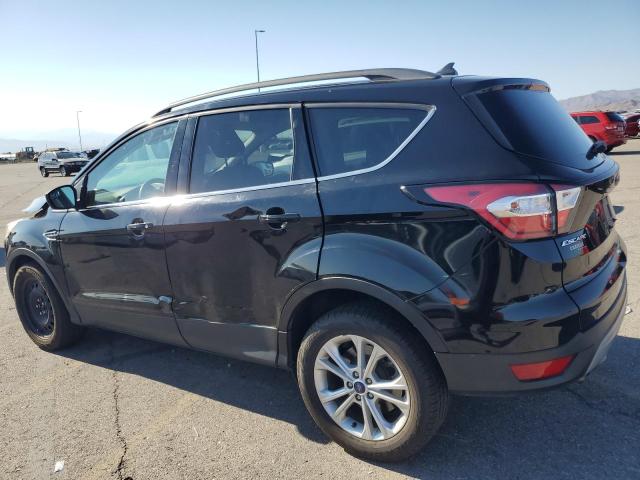 Photo 1 VIN: 1FMCU0GDXJUB27919 - FORD ESCAPE SE 