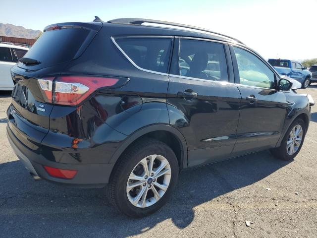 Photo 2 VIN: 1FMCU0GDXJUB27919 - FORD ESCAPE SE 