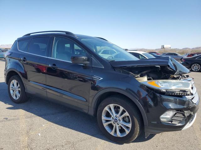 Photo 3 VIN: 1FMCU0GDXJUB27919 - FORD ESCAPE SE 