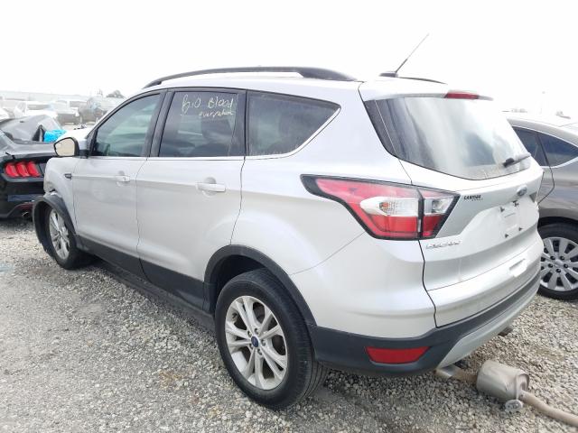 Photo 2 VIN: 1FMCU0GDXJUB61889 - FORD ESCAPE SE 