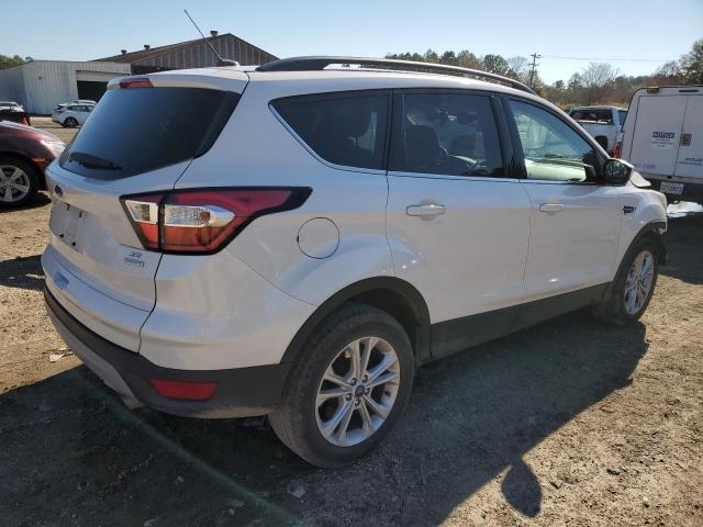 Photo 2 VIN: 1FMCU0GDXJUD00662 - FORD ESCAPE 