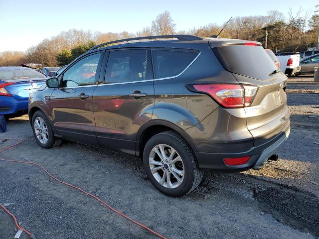 Photo 1 VIN: 1FMCU0GDXJUD38179 - FORD ESCAPE SE 