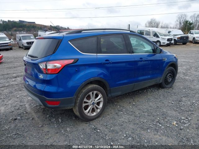 Photo 3 VIN: 1FMCU0GDXJUD60988 - FORD ESCAPE 