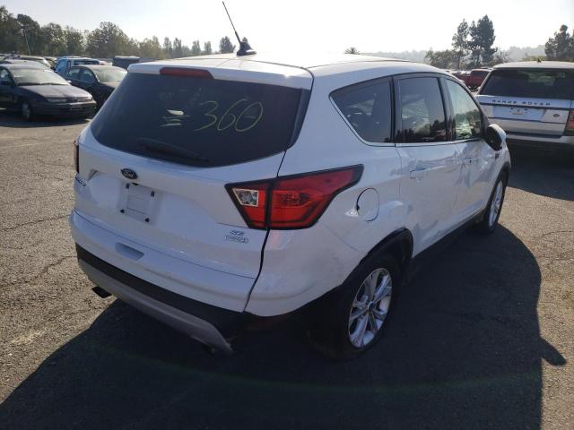 Photo 3 VIN: 1FMCU0GDXKUB10068 - FORD ESCAPE SE 