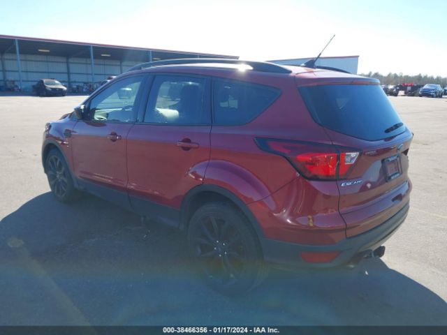 Photo 2 VIN: 1FMCU0GDXKUB47783 - FORD ESCAPE 