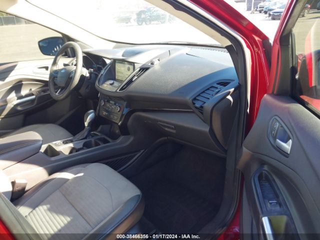 Photo 4 VIN: 1FMCU0GDXKUB47783 - FORD ESCAPE 