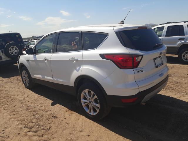 Photo 2 VIN: 1FMCU0GDXKUB62624 - FORD ESCAPE SE 