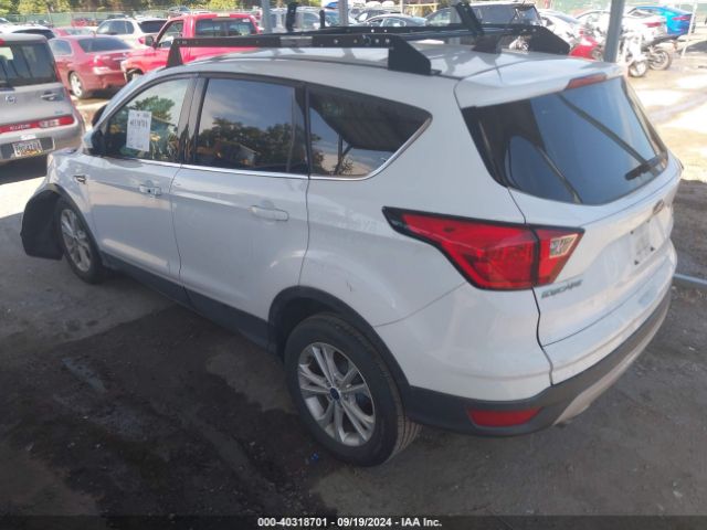 Photo 2 VIN: 1FMCU0GDXKUB65345 - FORD ESCAPE 