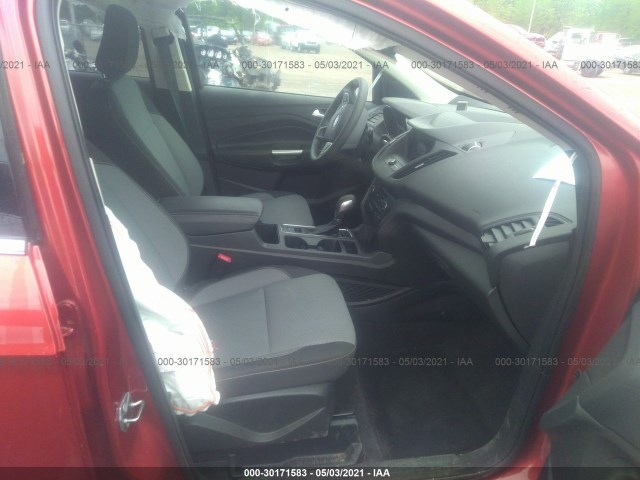 Photo 4 VIN: 1FMCU0GDXKUB75678 - FORD ESCAPE 