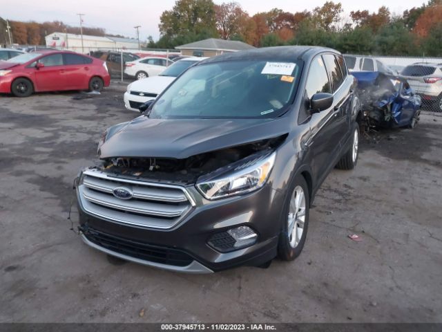 Photo 1 VIN: 1FMCU0GDXKUC01213 - FORD ESCAPE 