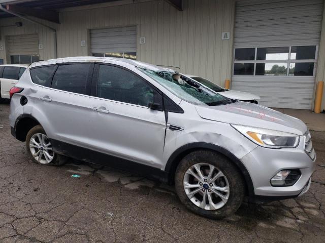 Photo 3 VIN: 1FMCU0GDXKUC19162 - FORD ESCAPE SE 