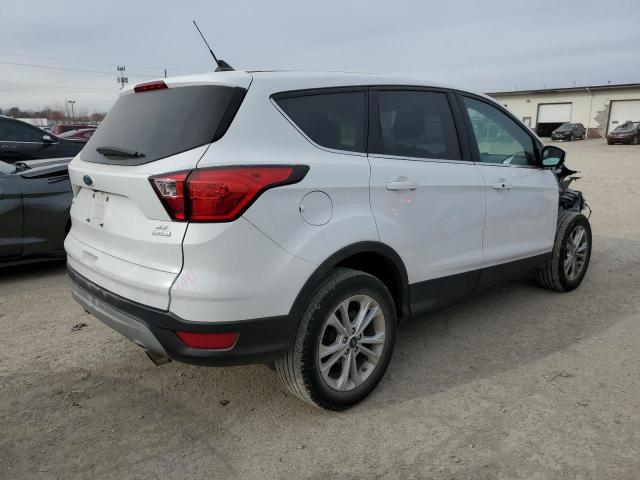 Photo 2 VIN: 1FMCU0GDXKUC20926 - FORD ESCAPE SE 