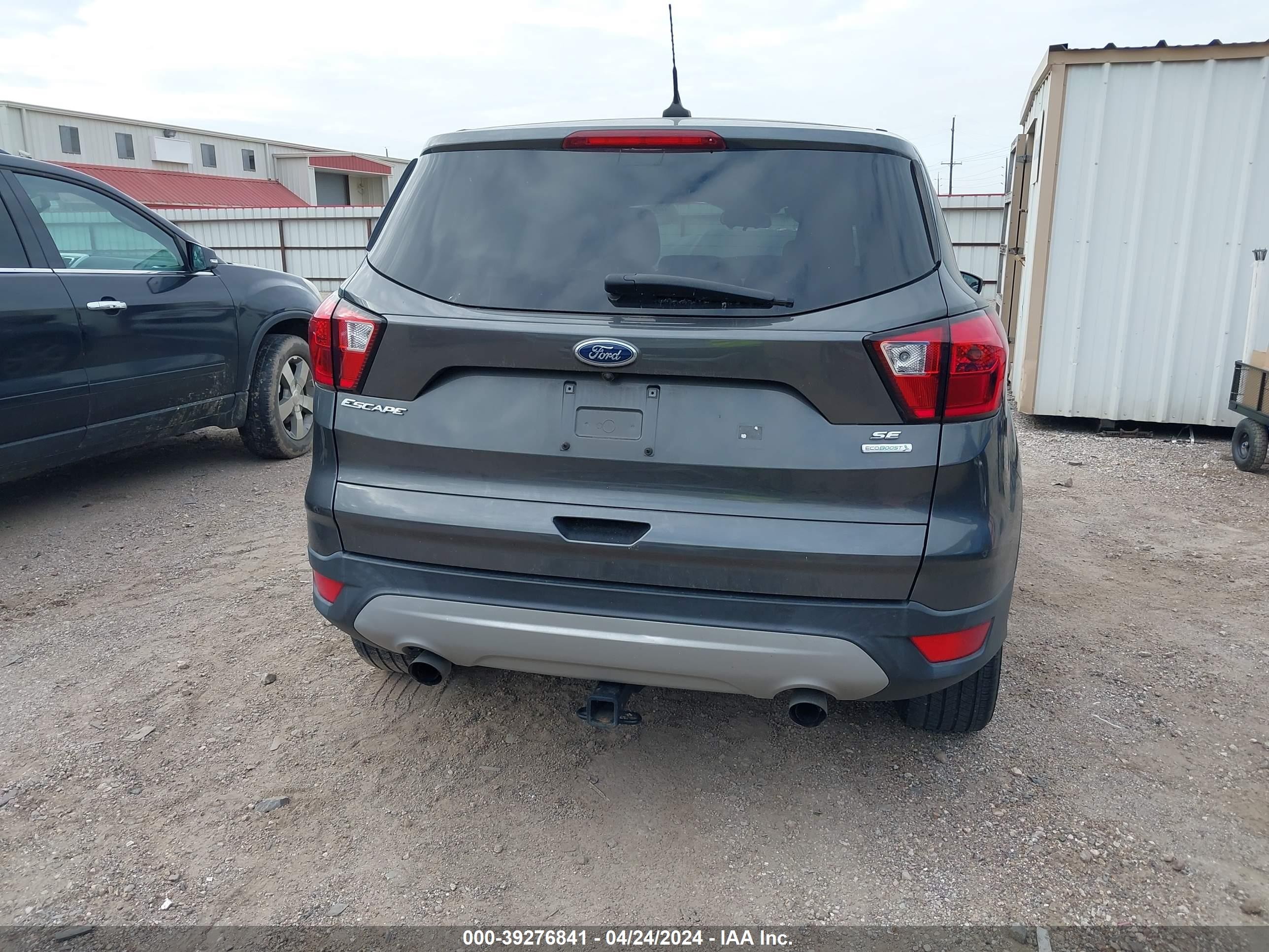 Photo 15 VIN: 1FMCU0GDXKUC34096 - FORD ESCAPE 