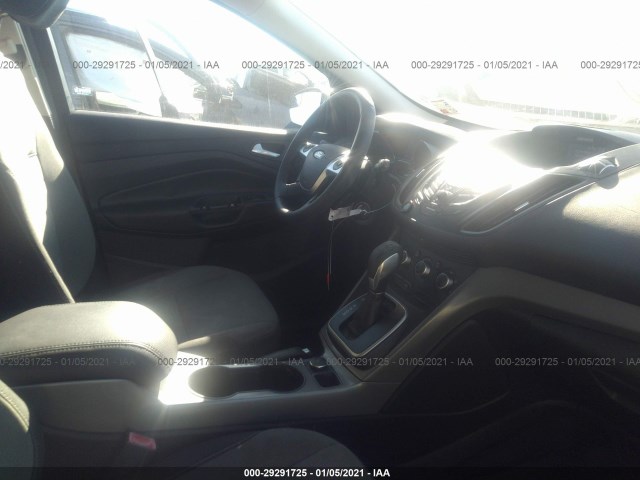 Photo 4 VIN: 1FMCU0GX0DUB56506 - FORD ESCAPE 