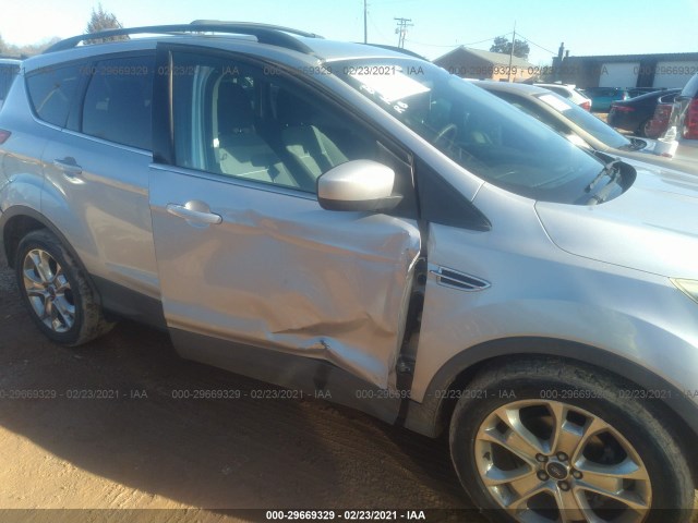 Photo 5 VIN: 1FMCU0GX0DUB80899 - FORD ESCAPE 