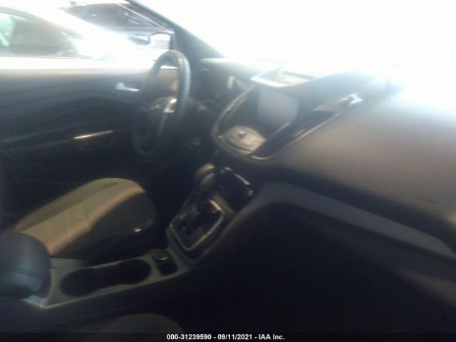 Photo 4 VIN: 1FMCU0GX0EUB64865 - FORD ESCAPE 