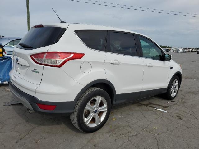 Photo 2 VIN: 1FMCU0GX0FUA06060 - FORD ESCAPE SE 