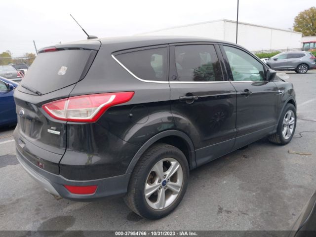 Photo 3 VIN: 1FMCU0GX0FUA17883 - FORD ESCAPE 