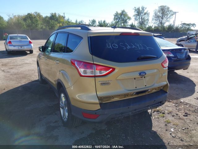 Photo 2 VIN: 1FMCU0GX0FUA40869 - FORD ESCAPE 