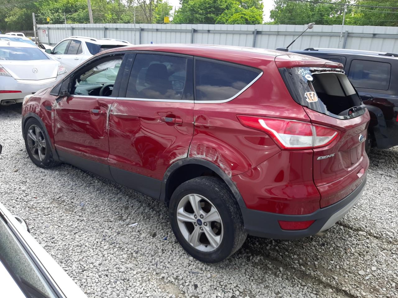 Photo 1 VIN: 1FMCU0GX0FUA76870 - FORD ESCAPE 