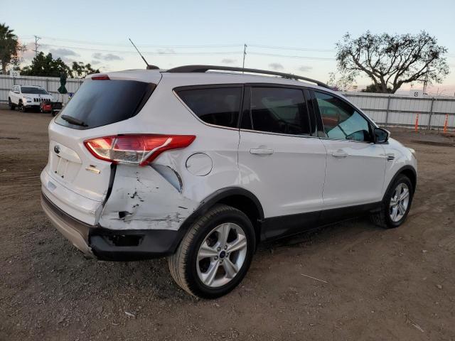 Photo 2 VIN: 1FMCU0GX1EUB47251 - FORD ESCAPE 