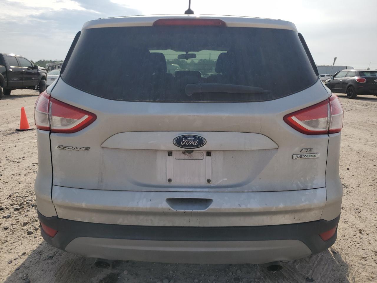 Photo 5 VIN: 1FMCU0GX1EUD16975 - FORD ESCAPE 