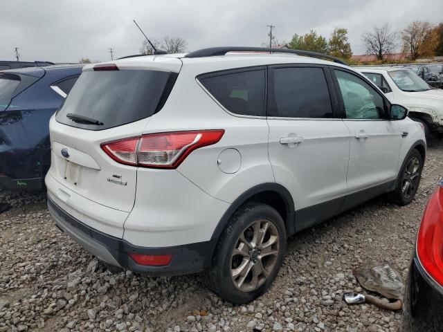 Photo 2 VIN: 1FMCU0GX1FUA23689 - FORD ESCAPE 