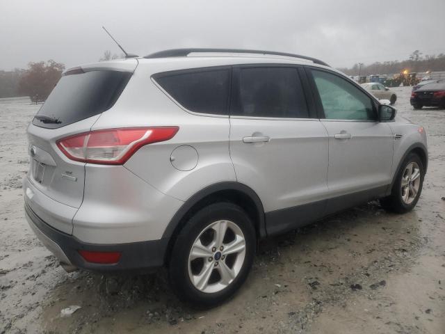 Photo 2 VIN: 1FMCU0GX1FUA64789 - FORD ESCAPE 