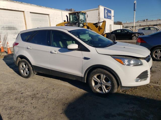 Photo 3 VIN: 1FMCU0GX1FUB29477 - FORD ESCAPE SE 